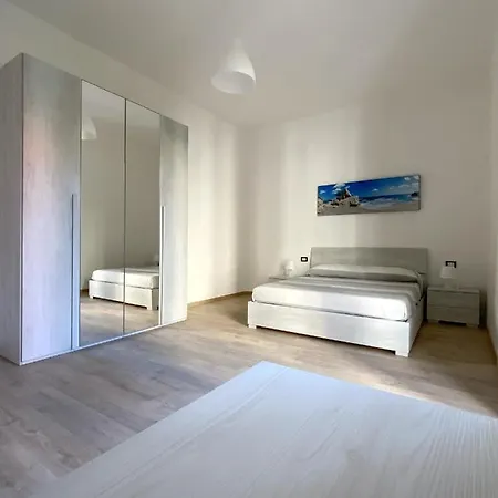 The Dreamers Apartment *